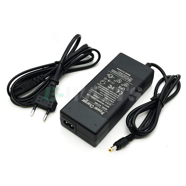 Découvrez le chargeur 42v pour trottinettes électriques !